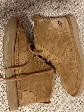 UGG Chestnut Suede Numel Boot